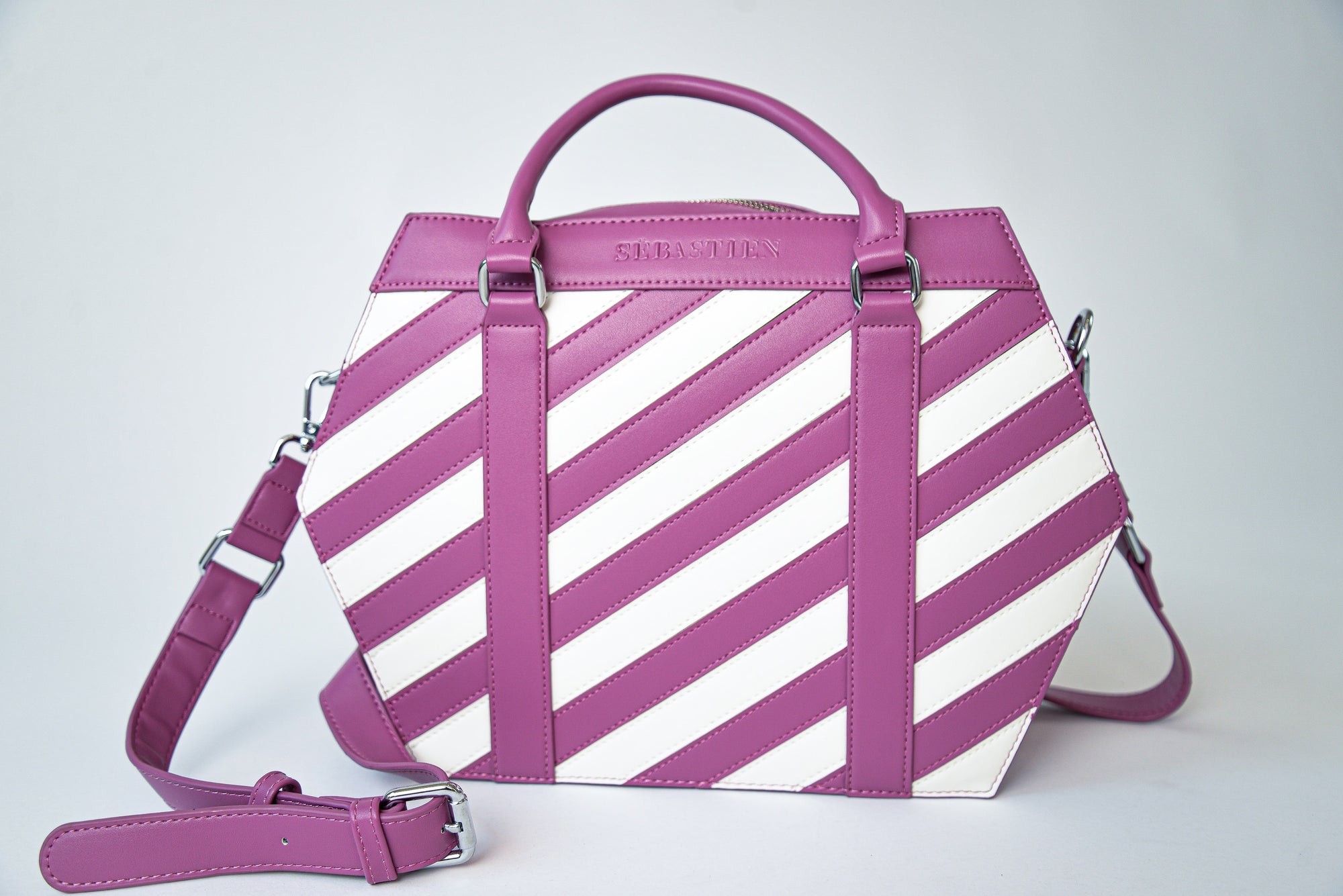 Echoveil Handbag in Stripes