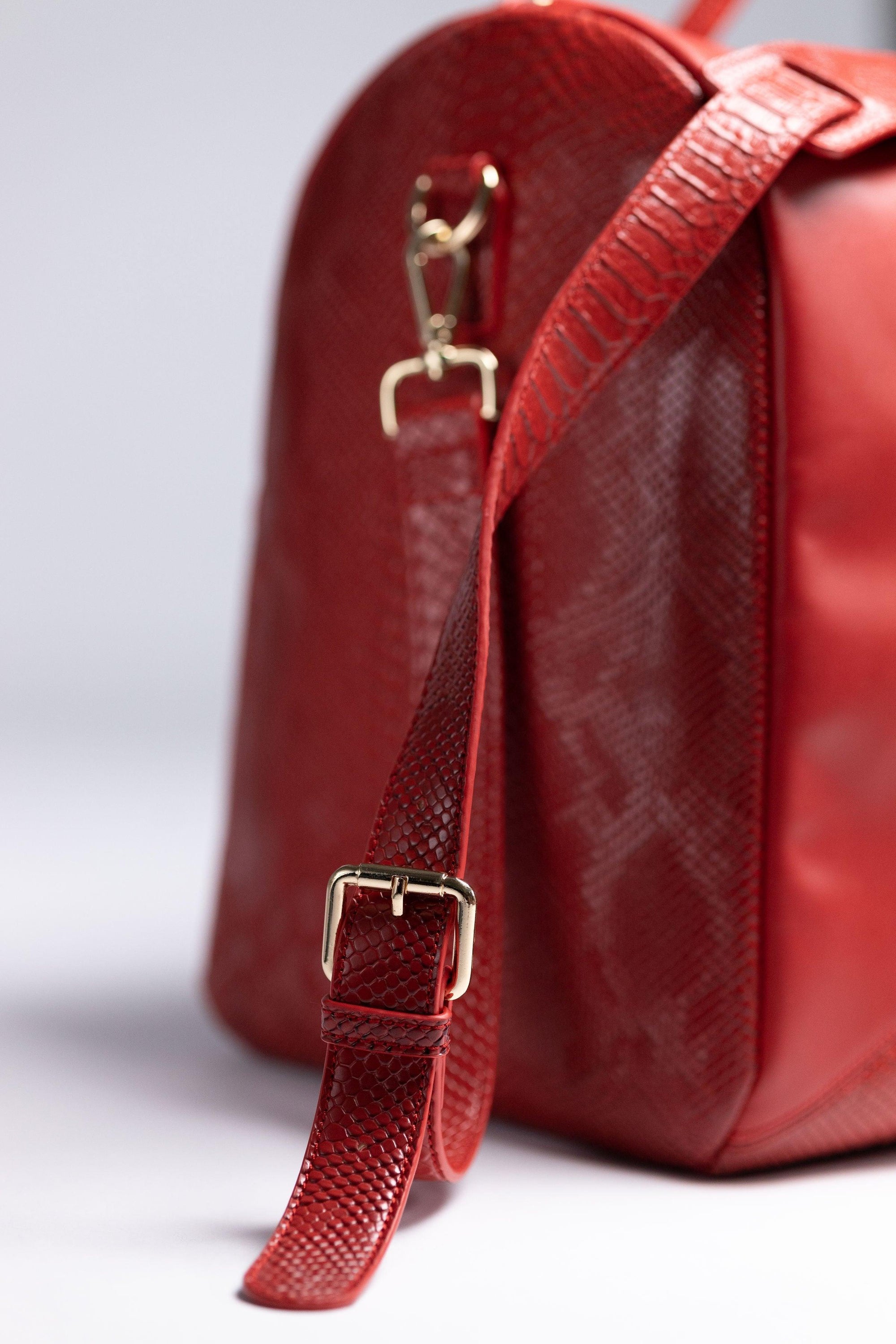 Draco Travel Bag - Scarlet - Sebastien DuPont