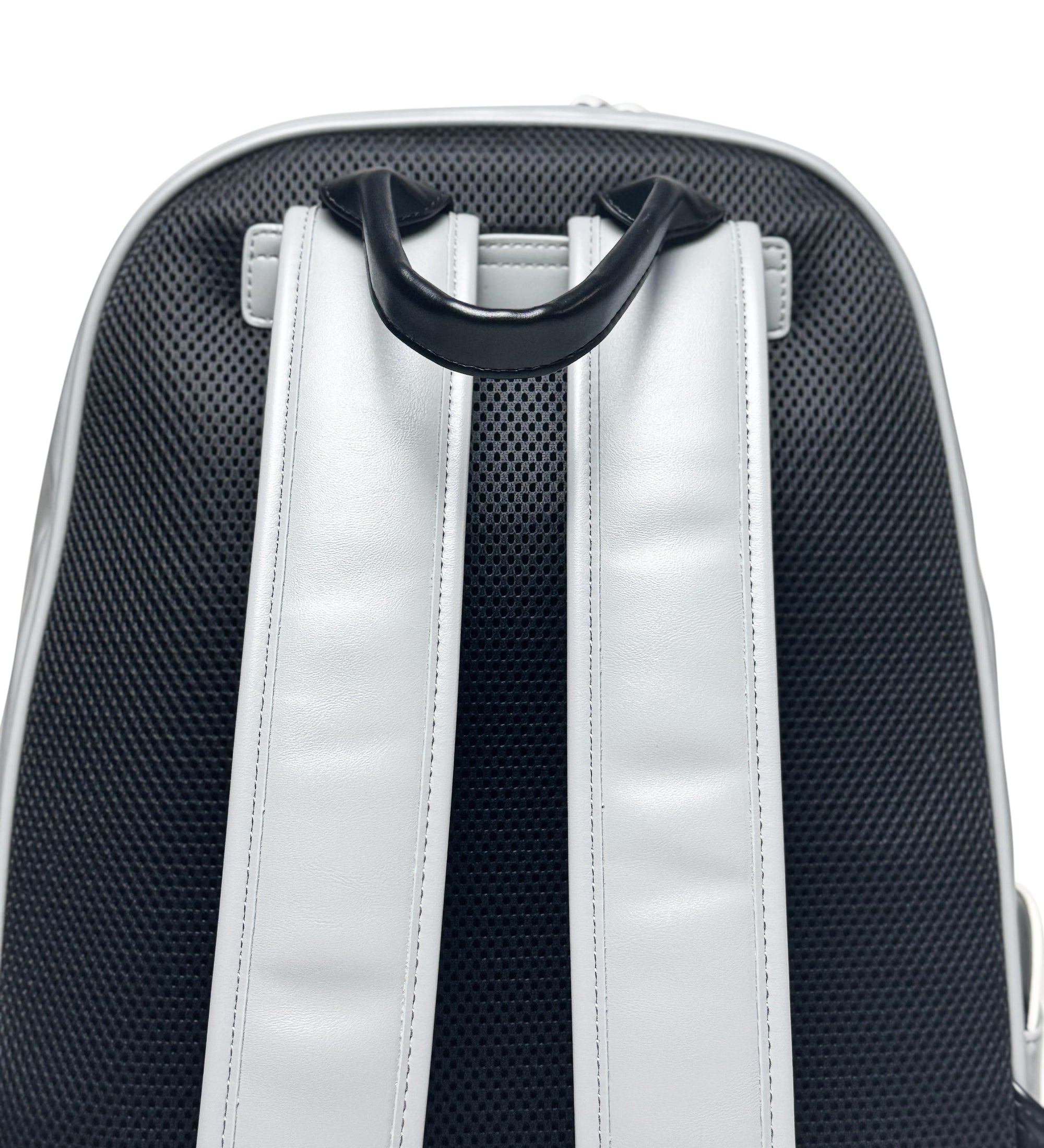 Voyageur Backpack - Pebble